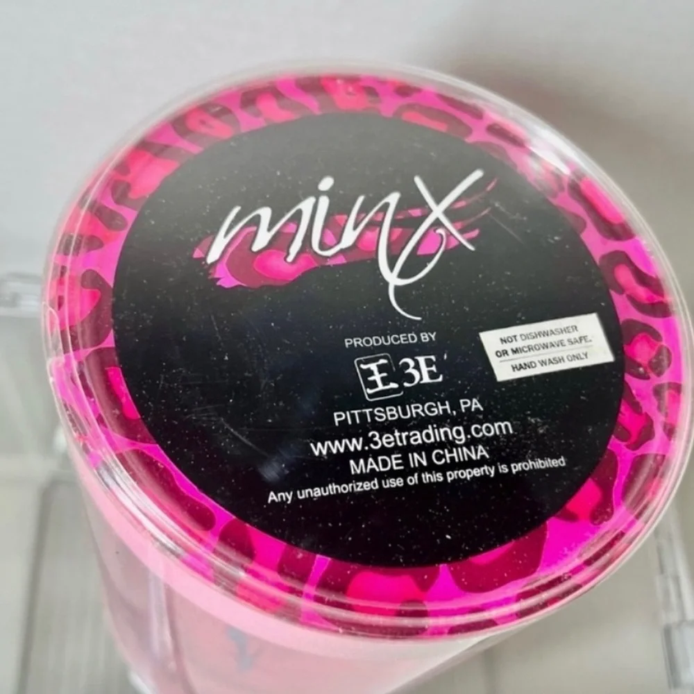 (NEW) MINX SHOE THEMED MARTINI GLASS W/FEATHERS AT THE BASE OF GLASS (SEALED)